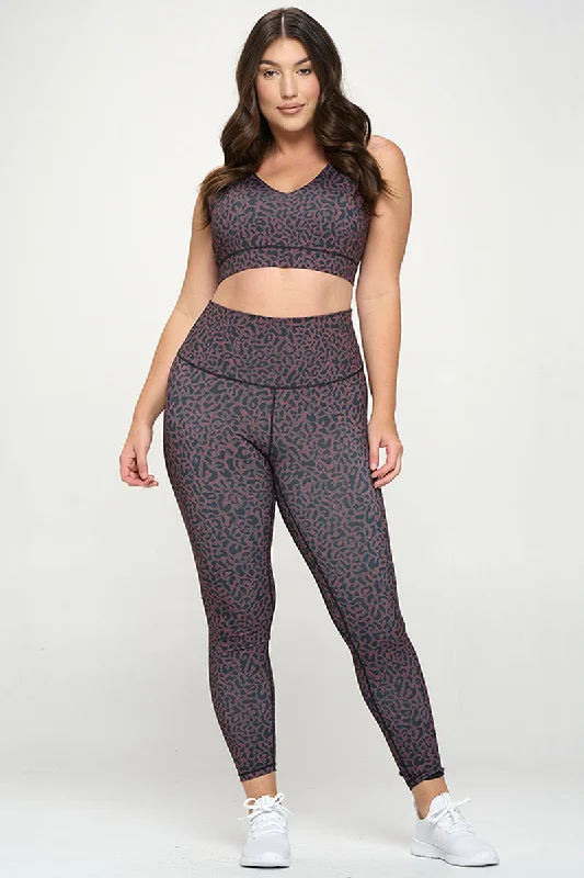 Plus Size Dangerously Deep Leopard Print Active Set